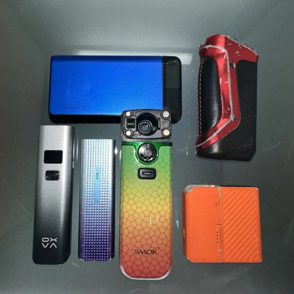 Lot Of 6 Pod Systems - 4 Out Of 6 Work 100%